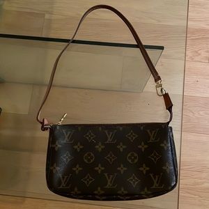 Sold out Louis Vuitton bag
